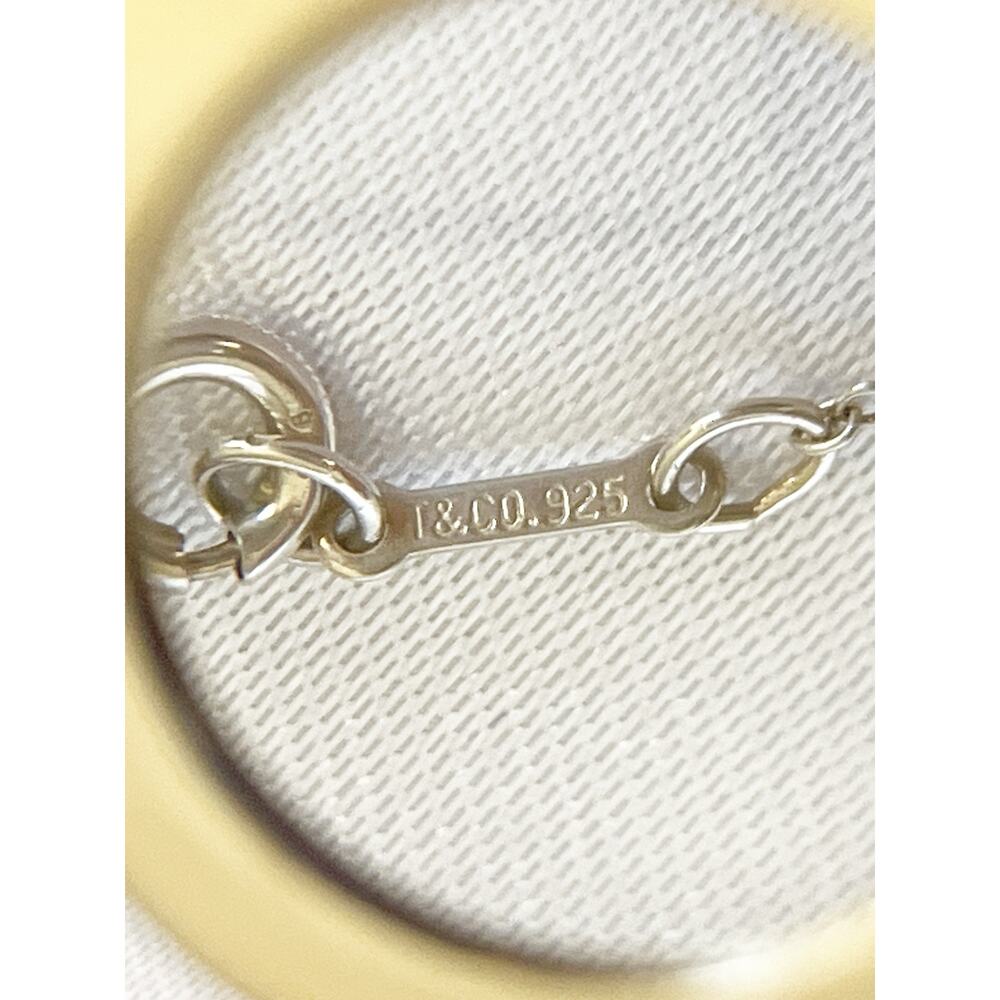 TIFFANY & CO Paloma Picasso
Loving Heart Pendant Necklace Sterling Silver Signed - Picture 7 of 12
